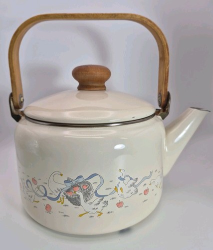 Vintage cottage core goose - core,